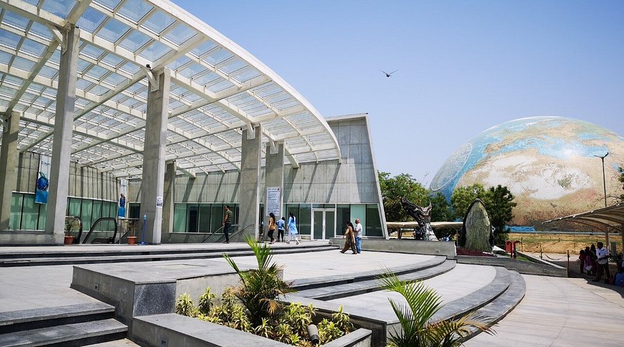 Experience Centres & Museums